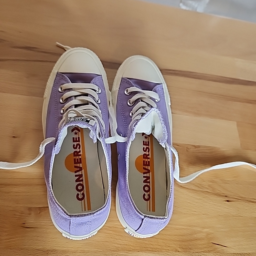 Converse Chuck Taylor All Star Low Lavender 165693C Canvas Sneakers Women 6.5 - Picture 6 of 9